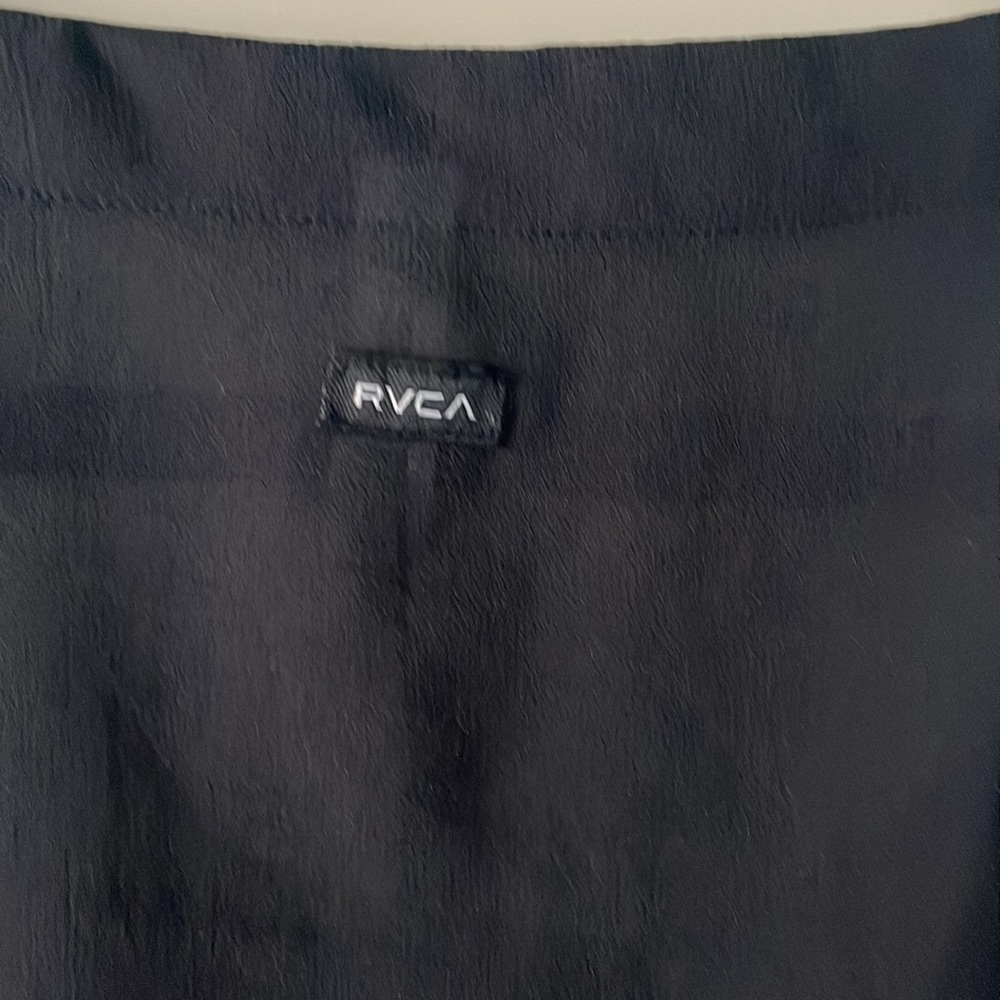 RVCA Tee - Picture 4 of 10